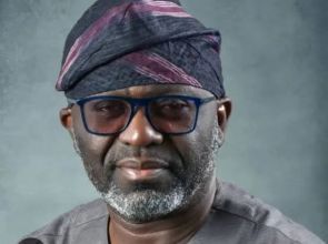 WHO IS THIS DR CHARLES AKINDIJI AKINOLA OF SWDC ?